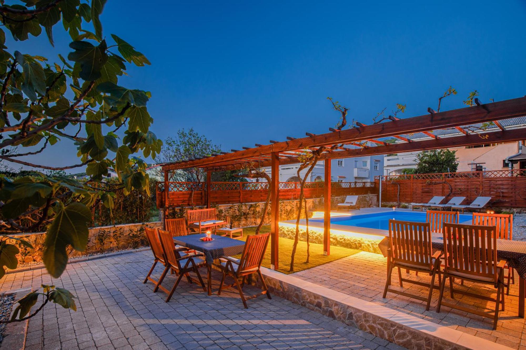 Home Away From Home With A Heated Pool ปูนัต ภายนอก รูปภาพ