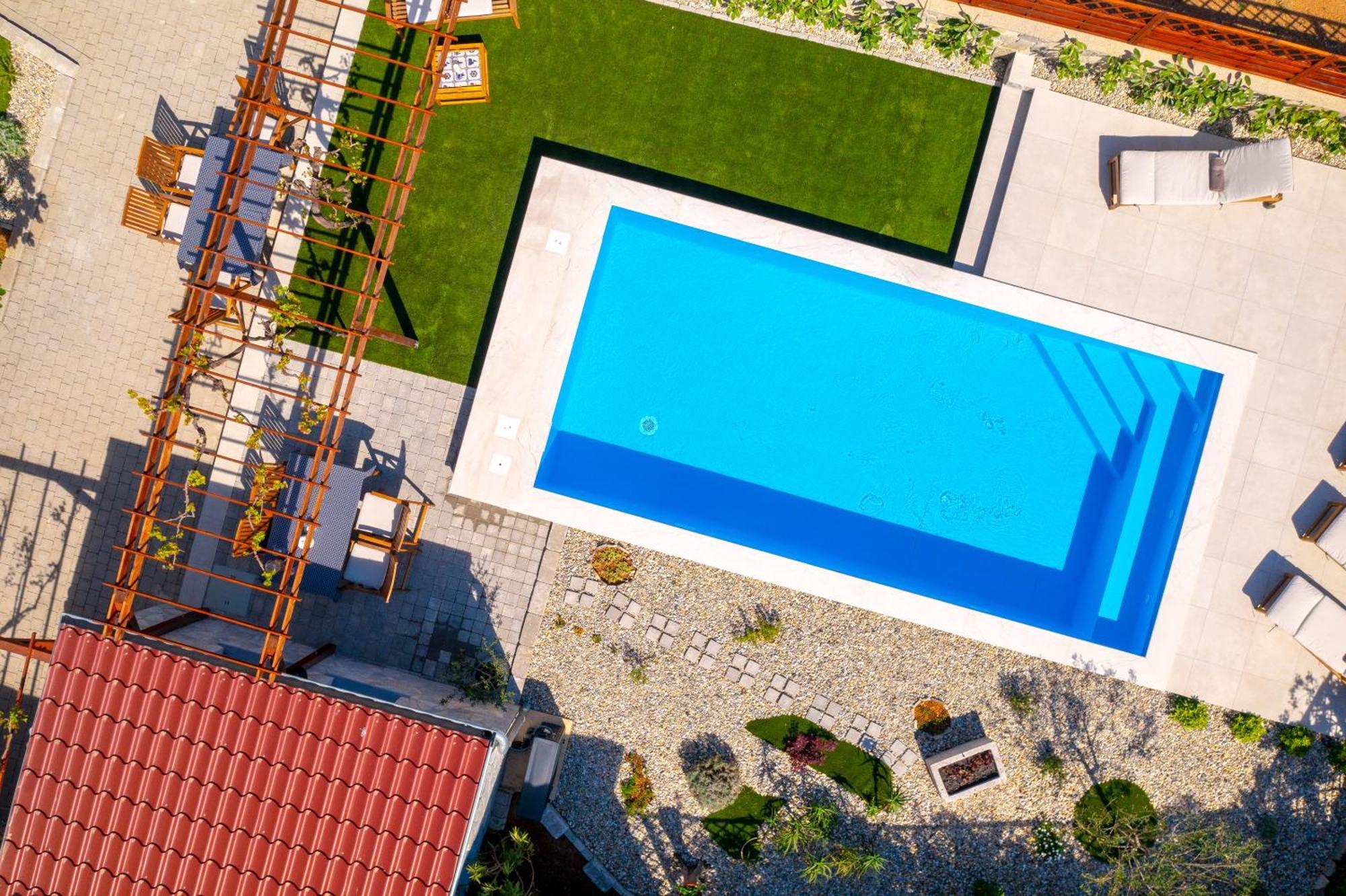 Home Away From Home With A Heated Pool ปูนัต ภายนอก รูปภาพ