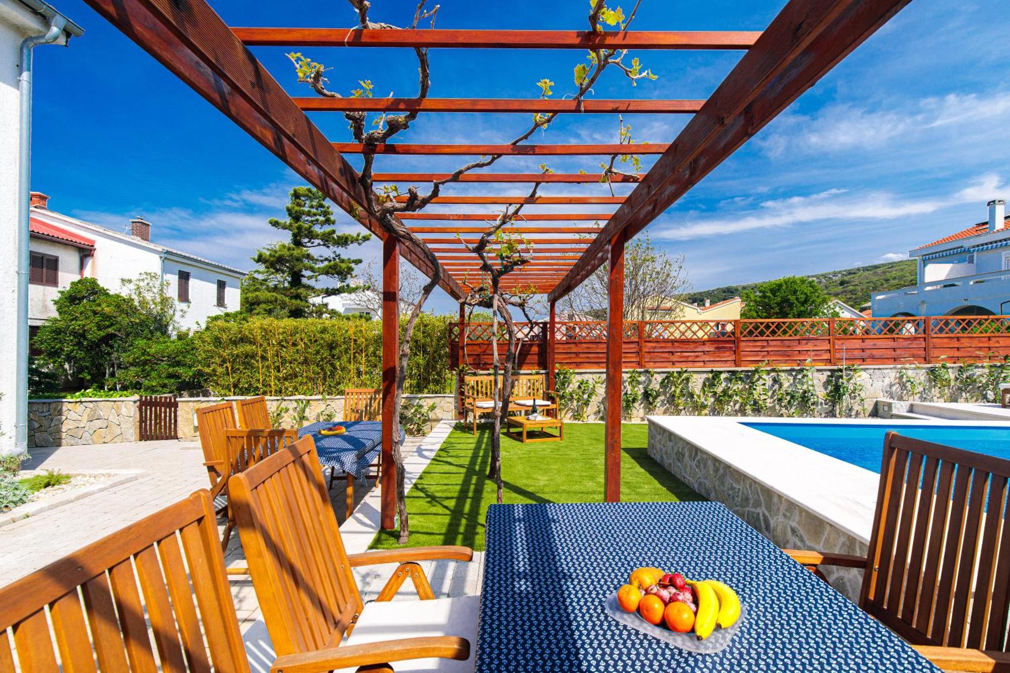 Home Away From Home With A Heated Pool ปูนัต ภายนอก รูปภาพ