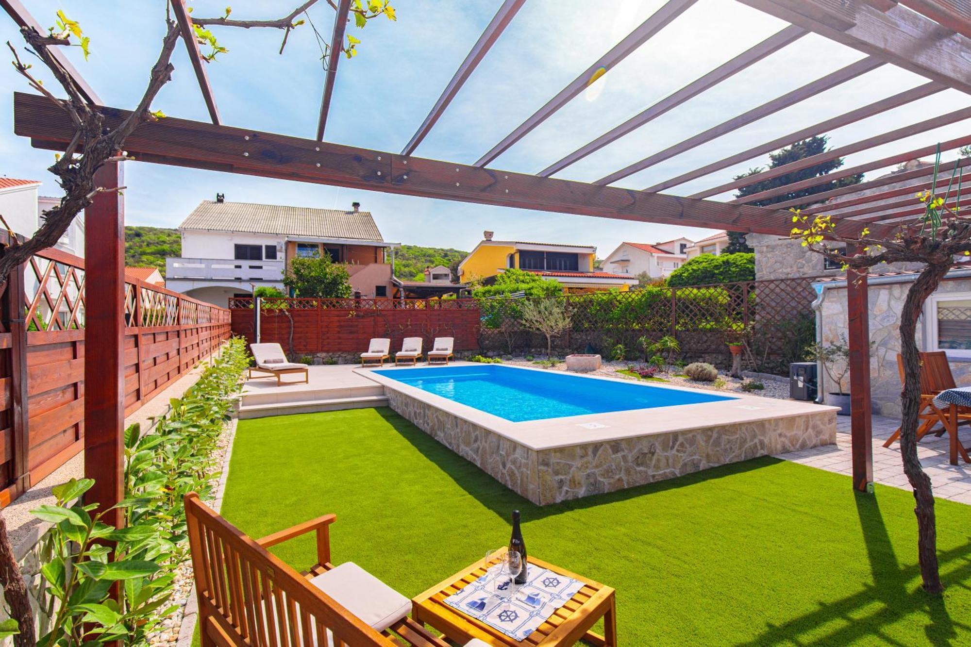 Home Away From Home With A Heated Pool ปูนัต ภายนอก รูปภาพ